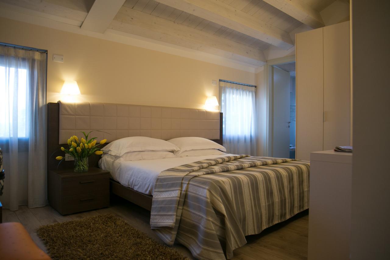 Hotel Calinferno Codognè Eksteriør billede